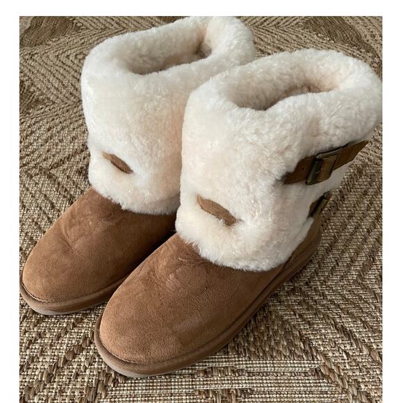 Cloud Nine Shoes - Cloud Nine Sheepskin Boot 2 Buckle Outdoor fully lined SZ 11